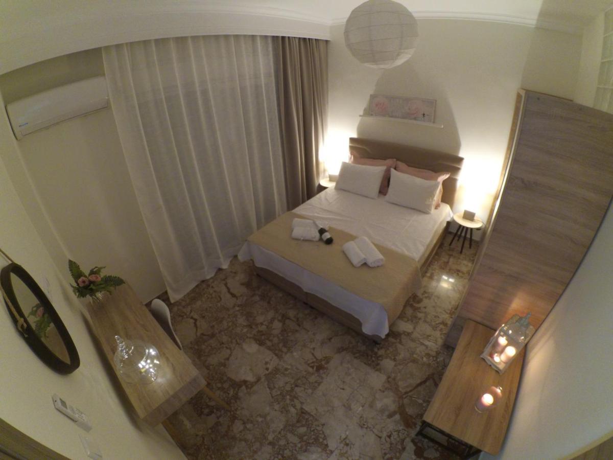 Апартаменти Chrysafenia & Leandros Downtown Кавала Екстер'єр фото